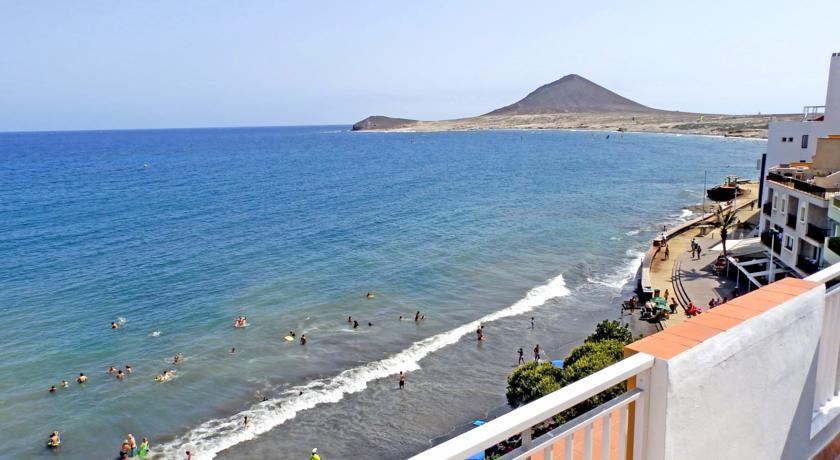 Апартаменты Atico frente playa del Medano
