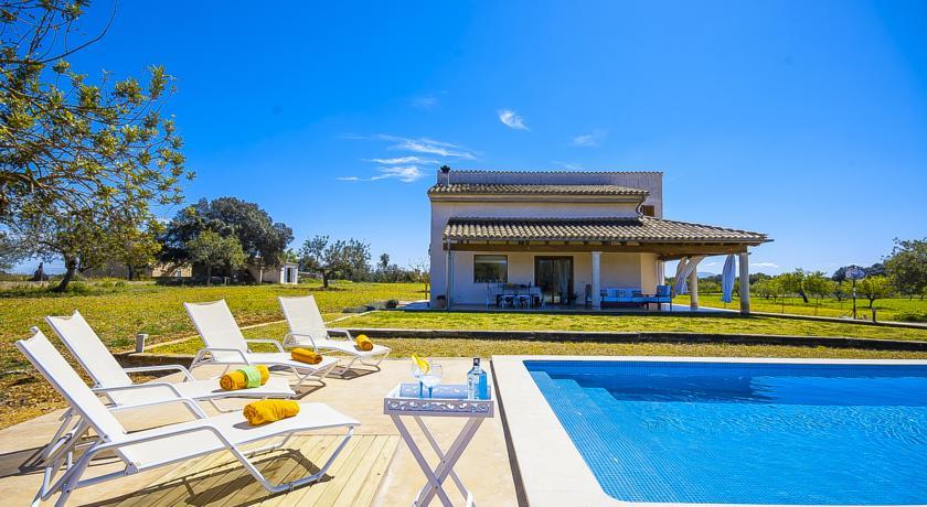 Вилла Finca Can Soler