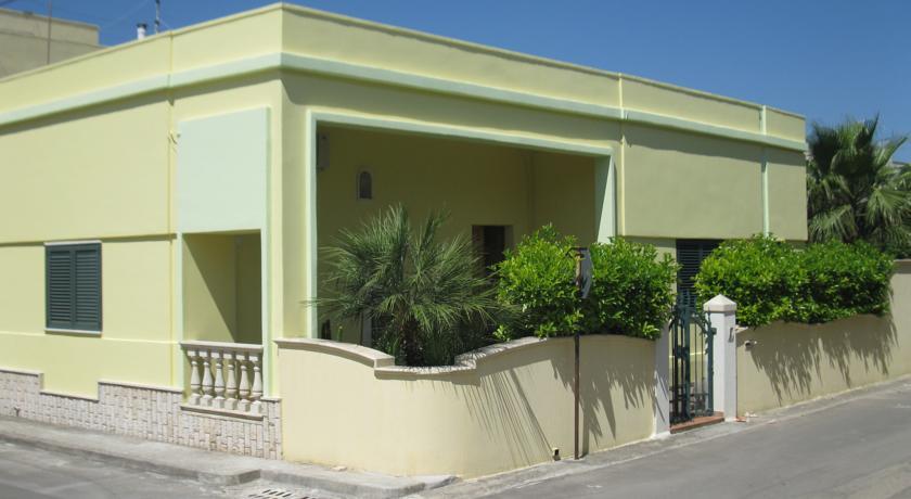 Мини-отель Bed and Breakfast La Villa