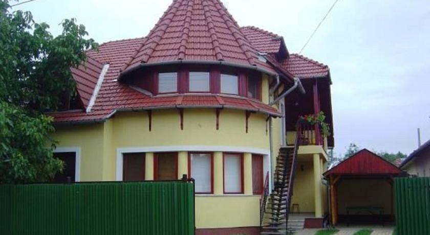 Tavasz Apartment