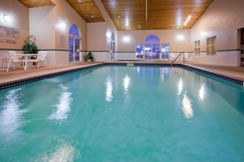 Отель Country Inn & Suites by Carlson - Fort Dodge