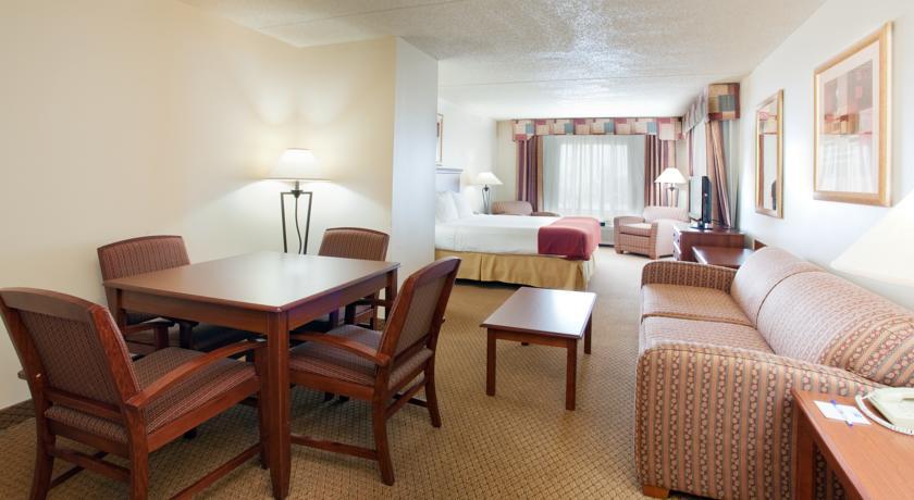Отель Holiday Inn Express Boulder