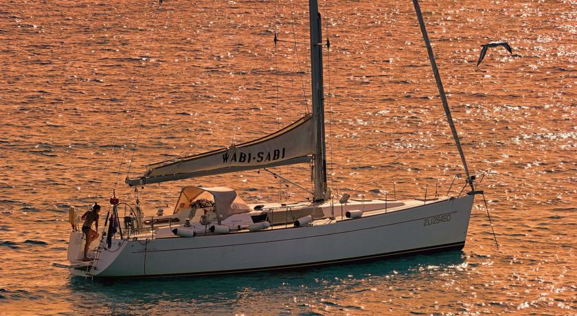 Отель Wabi Sabi Sailing