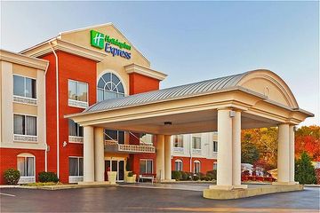 Отель Holiday Inn Express Hotel & Suites Chattanooga
