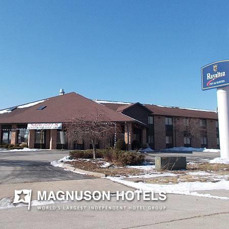 Отель Royalton Inn and Suites Wilmington