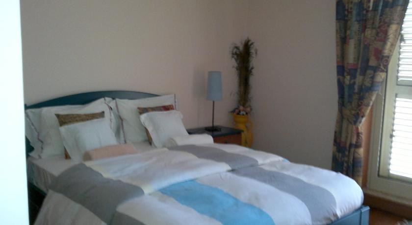 Гостевой дом Aguda Beachfront Apartment