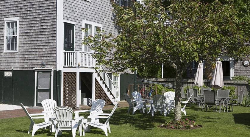 Отель Nantucket Periwinkle & Scallop Inns