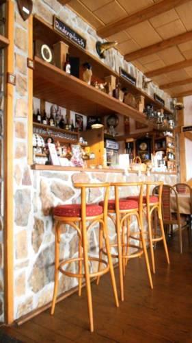 Отель Restaurant Pension-Anton
