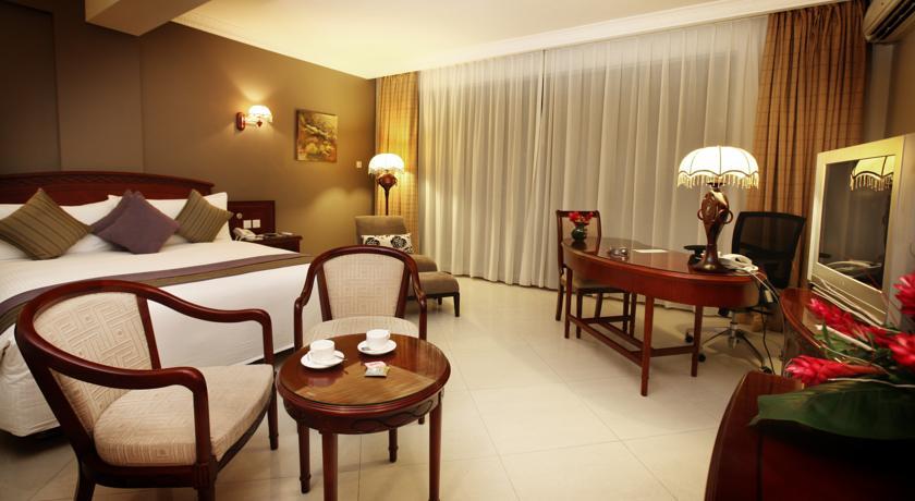 Отель Doubletree by Hilton Dar es Salaam - Oysterbay