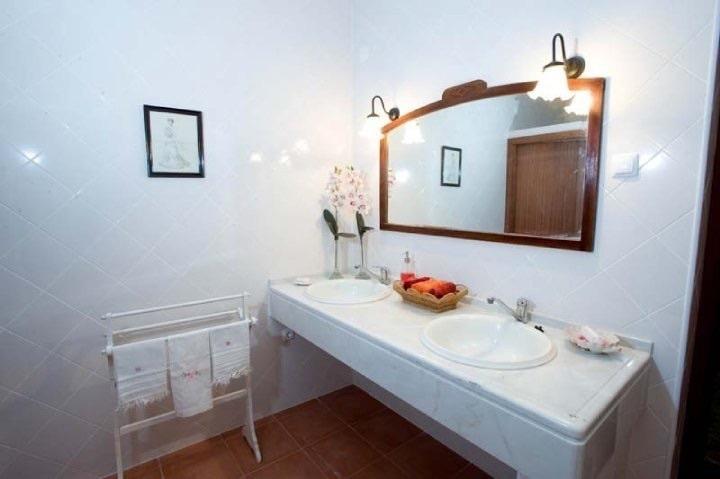 Гостевой дом Monte das Gamas