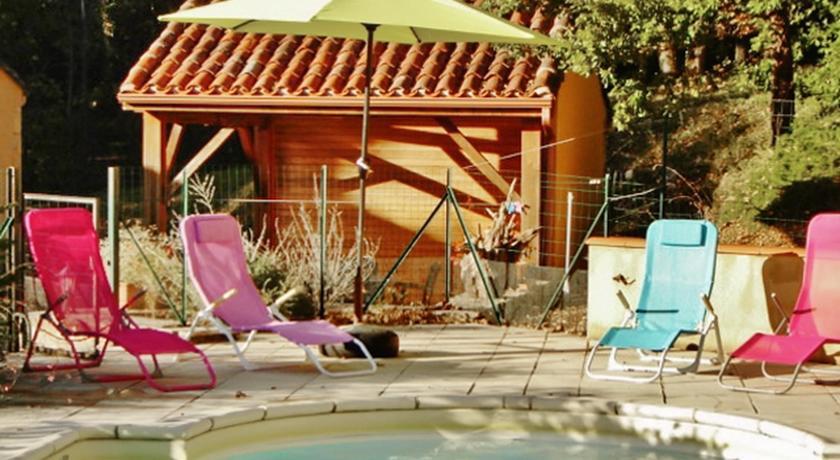 Апартаменты HomeRez  Holiday home Le Bos