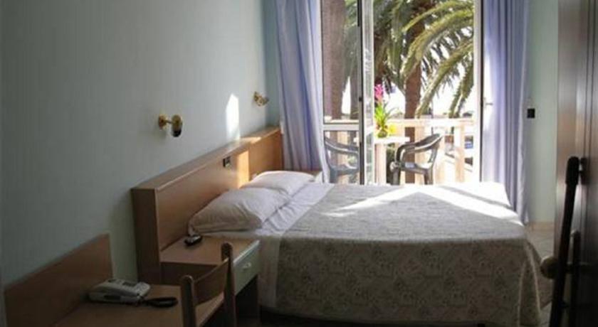 Отель Hotel Corallo