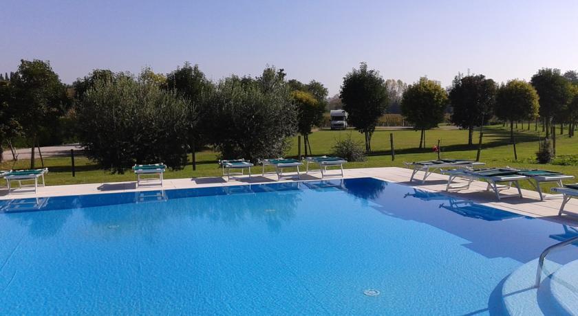 Отель Agriturismo La Vigna