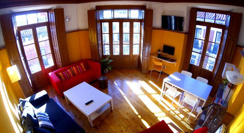 Хостел Leon Hostel