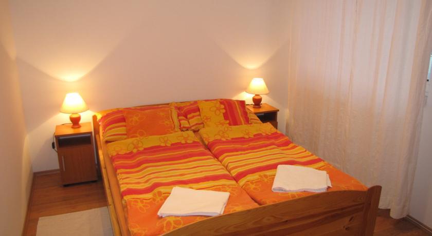 Anita-Kölcsey Apartment