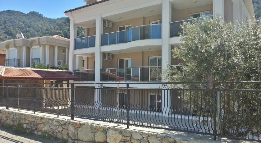 Kleopatra Apartment