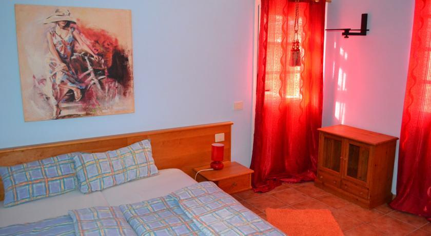 Апартаменты Villa Holandes