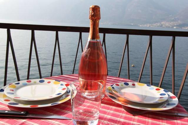 Апартаменты Appartamento il Salice Bellagio