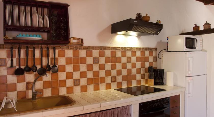 Отель Casa Rural La Escuela