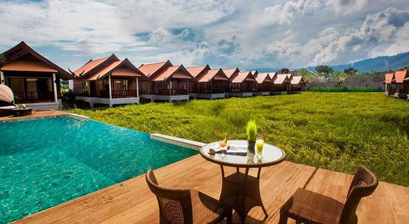Отель The Farmer Boutique Resort & Spa