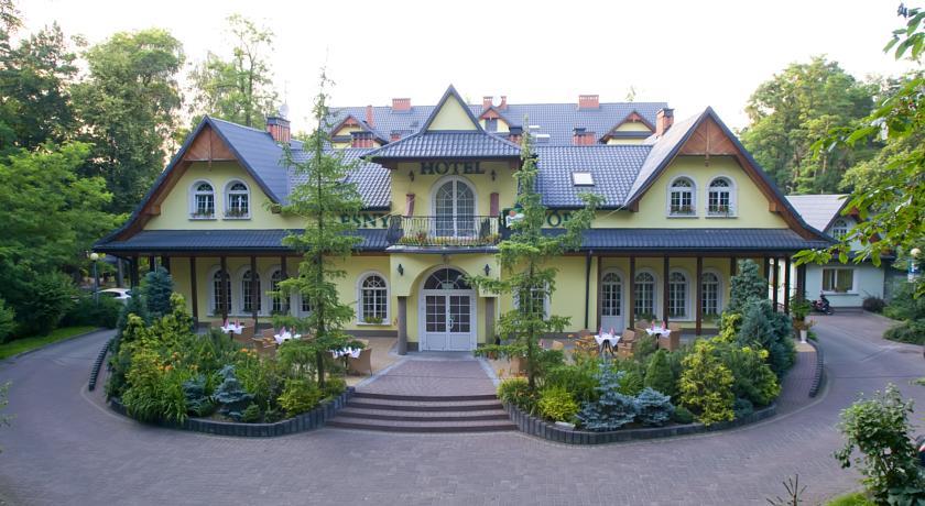 Отель Leśny Dwór