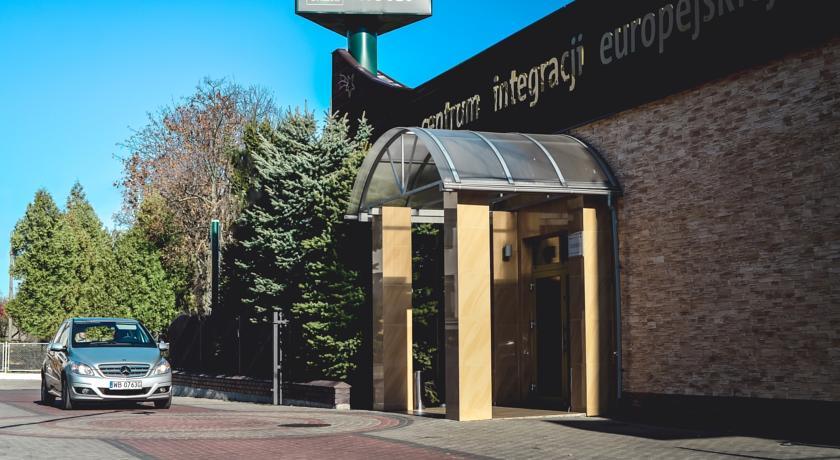 Отель Hotel Unibus