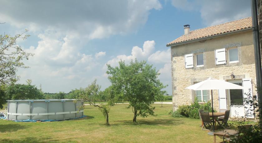 Мини-отель Charente Bed and Breakfast
