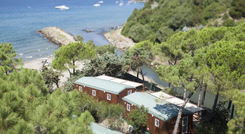 Отель PuntAla Camping Resort