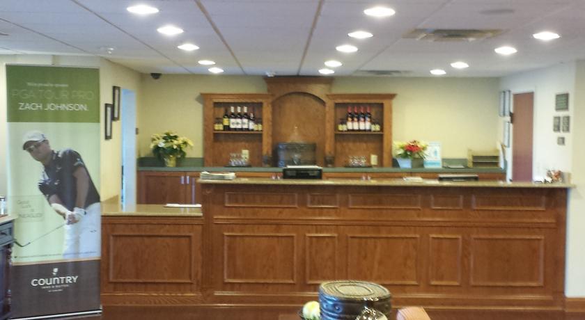 Отель Country Inn & Suites Wytheville