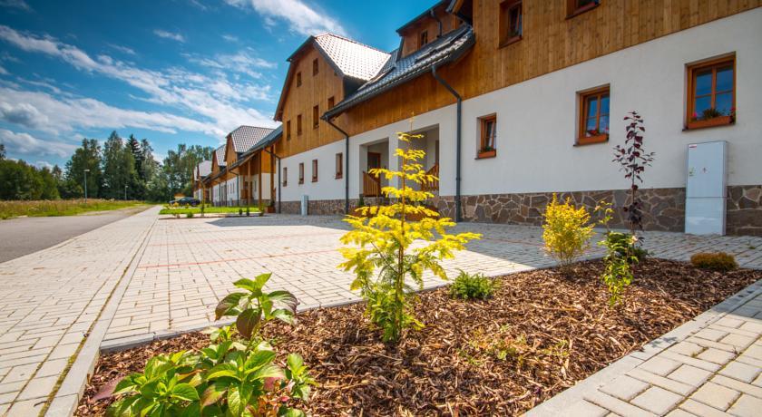 Апартаменты Nova Lake Resort