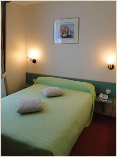 Отель L'Auberge des 3 Marches