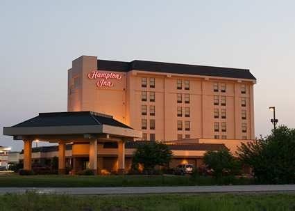 Отель Hampton Inn Terre Haute