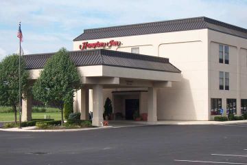 Отель Hampton Inn Tiffin