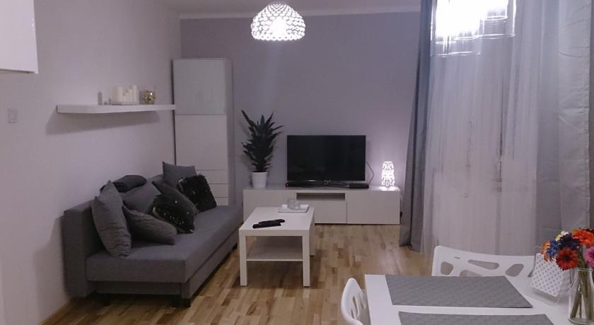 Апартаменты 1 bedroom city center apartment