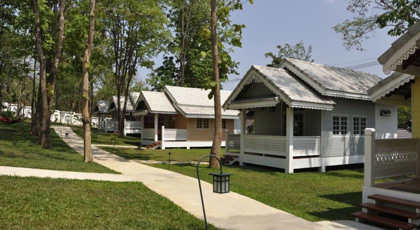 Отель Monoceros Resort
