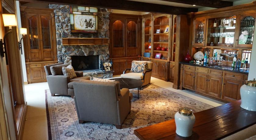 Aspen Hollow Holiday home