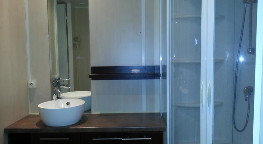 Отель Location Mobil Homes Courtin Onzain