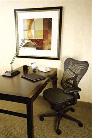 Отель Hilton Garden Inn Cincinnati/Mason