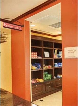 Отель Hilton Garden Inn Fontana