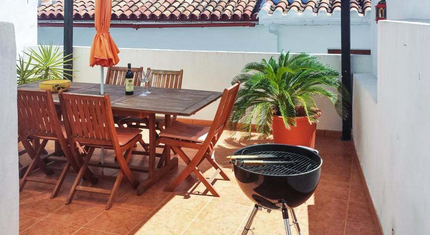 Апартаменты HomeRez - Casa Enmedio