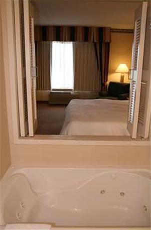 Отель Hilton Garden Inn Secaucus/Meadowlands