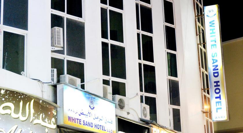 White Sand Hotel