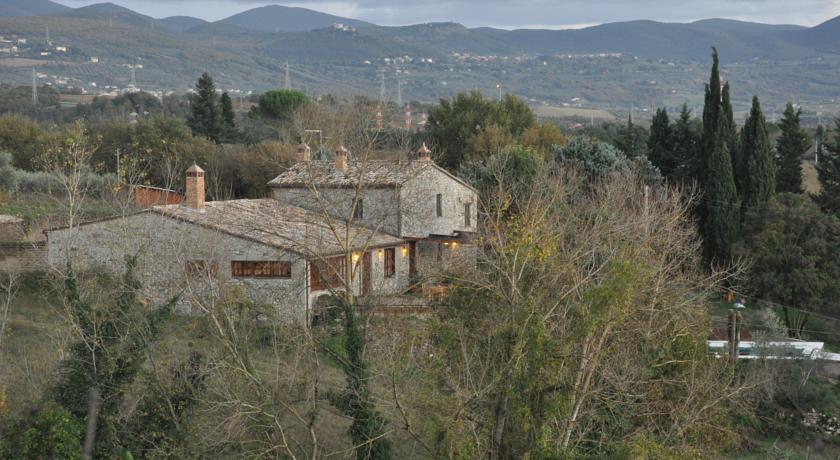 Апартаменты Casale al Canneto