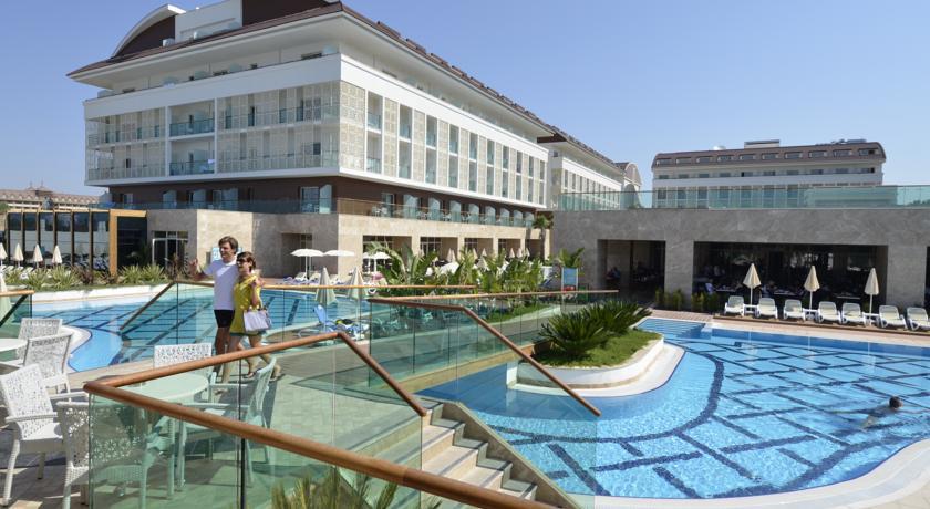 Trendy Verbena Beach Hotel