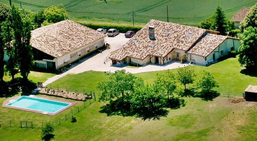 Апартаменты HomeRez - Gîte Le Chai