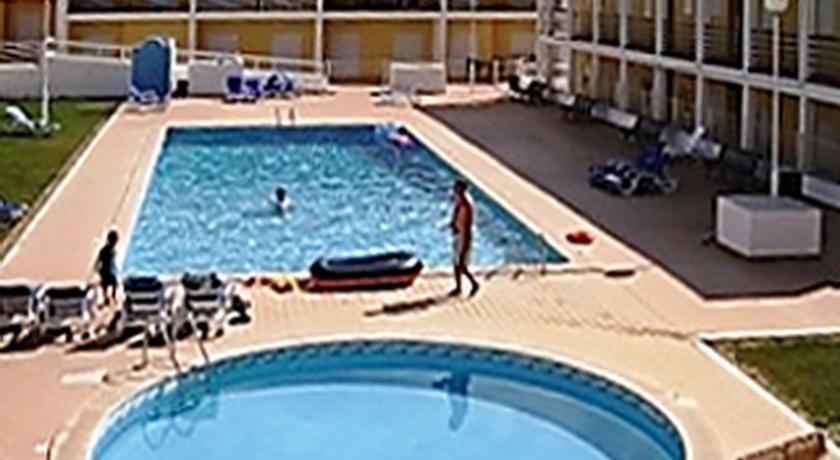 Апартаменты HomeRez - Apartment Vale De Parra