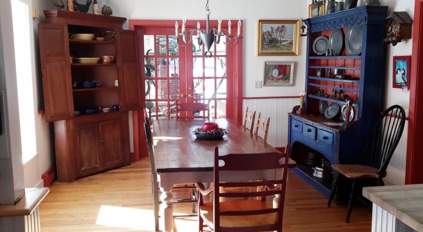 Отель Inn at Buck Hollow Farm