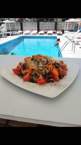 All Suite Ibiza Aparthotel