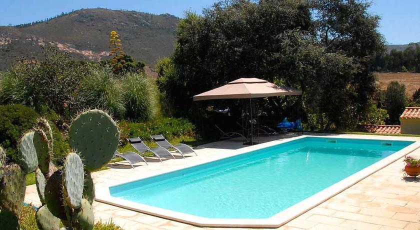 Гостевой дом A Quinta da Samoqueirinha by Duna Parque Group