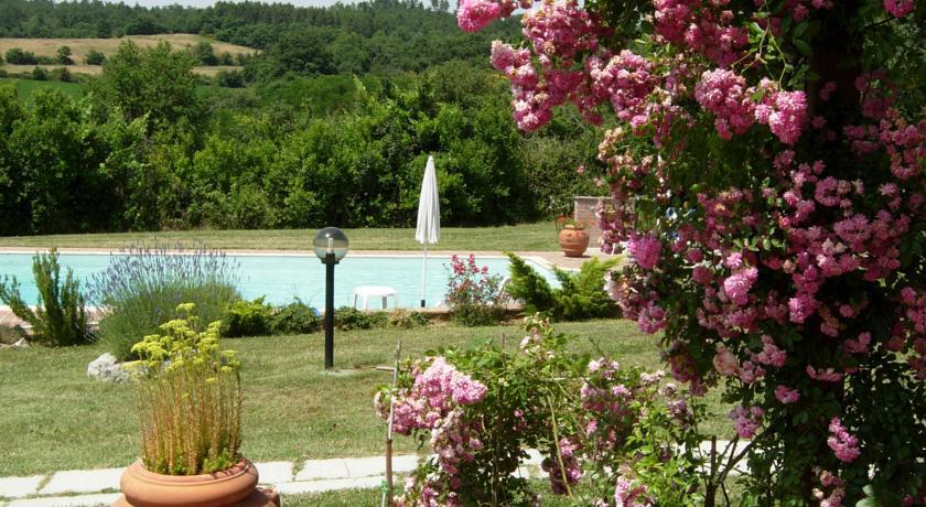 Отель Residence Lucignano